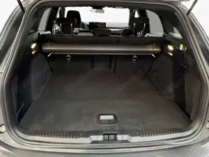 Ford Focus Turnier 1.0 EcoBoost Hybrid ST-LINE X Bild 5