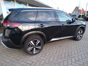 Nissan X-Trail 1.5 VC-T MHEV Tekna (EURO 6d) Bild 3