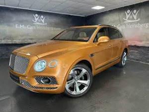 Bentley Bentayga 6.0 W12 4WD Pano Soft-Close 22-Zoll HUD Bild 3