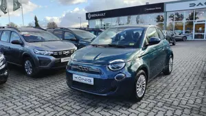 Fiat 500e 42 kWh   Keyless-Go, Klima, Schnelllader
