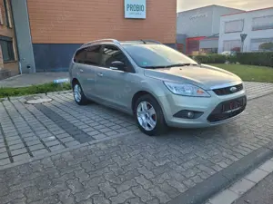 Ford Focus Style 1,6 Ltr. - 80 kW TCD-Klima-Navi