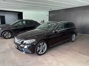 Mercedes-Benz C 300 T*Totwinkel*LED*Kamera*AppleCarPlay* Bild 3