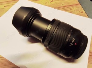 Neuwertiges Panasonic Lumix G Vario 12-60mm F3,5-5,6