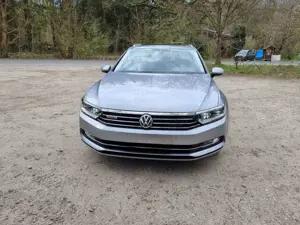Volkswagen Passat Variant Highline BMT/Start-Stopp 4Motion Bild 3