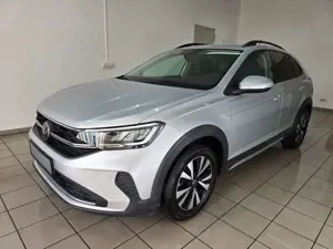 Volkswagen Taigo Life IQ.DRIVE LED Navi CarPlay ACC Kamera 1.Hand