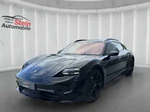 Porsche Taycan Cross Turismo 4