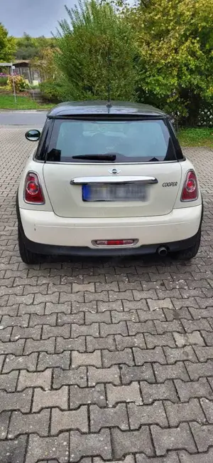 MINI Cooper Bild 2