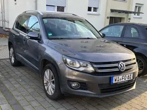 Volkswagen Tiguan Tiguan 2.0 TDI DPF 4Motion BlueMotion Techn. DSG Bild 2