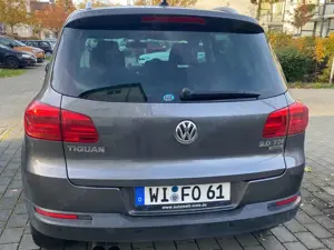 Volkswagen Tiguan Tiguan 2.0 TDI DPF 4Motion BlueMotion Techn. DSG Bild 5