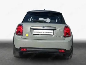 MINI Cooper SE Cooper SE Trim S *NAVI* Bild 5