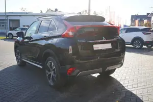 Mitsubishi Eclipse Cross 1.5 T-MIVEC Intro Edition 2WD LED Bild 3