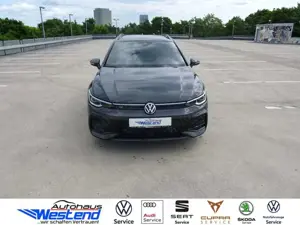 Volkswagen Golf Var. R-Line 1.5l TSI 110kW DSG LED Navi Klima