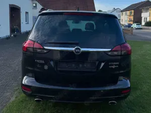 Opel Zafira Tourer Zafira Tourer 2.0 BITurbo CDTI Bild 3