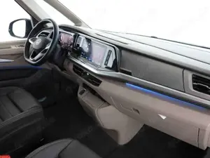Volkswagen T7 Multivan Life AHK PANO Massage STHZ IQ.Light Bild 4