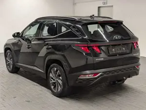 Hyundai TUCSON Navi/SHZ/LRHZ/PDC/Kam/18-LM Bild 3