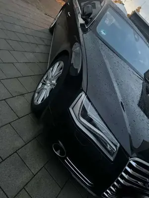 Audi A8 Bild 2