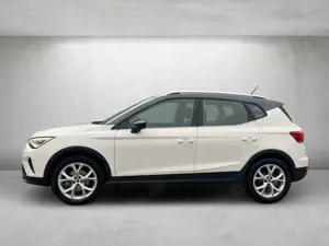 SEAT Arona 1.0 TSI FR *Navi*LED* Bild 2