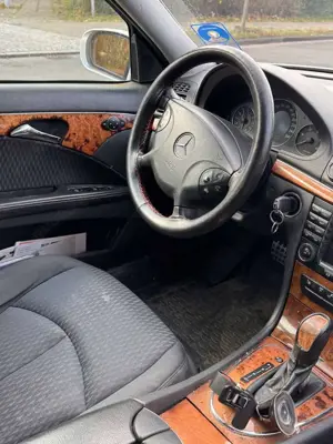 Mercedes-Benz E 320 CDI Elegance Bild 3