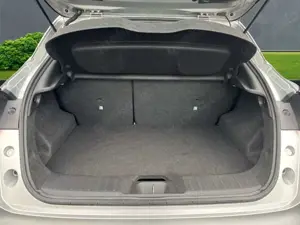 Nissan Juke Tekna+LED+Navi+Kamera Park Distance Control Sports Bild 5