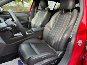 Peugeot 408 Plug-in-Hybrid 180 GT Bild 5
