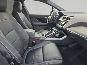 Jaguar I-Pace EV 400 R-Dynamic SE Bild 4