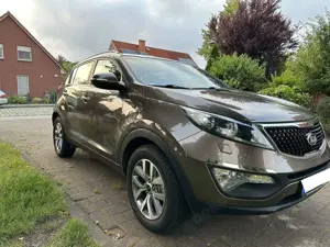 Kia Sportage 2.0 CRDi  AWD Vision