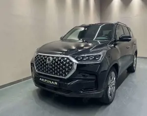 SsangYong Rexton 2.2e-XDi Sapphire 4WD AT Bild 2