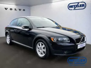Volvo C30 2.0 D Momentum SHZ Klimaautom Bi-Xenon Lederlenkra Bild 2