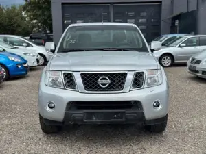 Nissan Navara Pickup Double Cab SE 4X4
