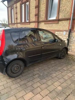 Mitsubishi Colt 1.1 Motion Bild 2