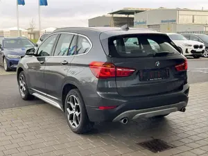 BMW X1 xDrive 20d xLine HUD.AHK.RfK.LED.elek.Sitze Bild 4