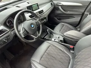 BMW X1 xDrive 20d xLine HUD.AHK.RfK.LED.elek.Sitze Bild 5