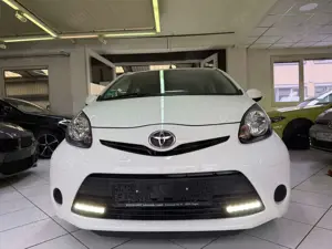 Toyota Aygo Aygo Multi Mode Cool PDC Automatik