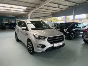 Ford Kuga ST-Line Automatik SHZ NAVI KAMERA AHK TEMP Bild 3