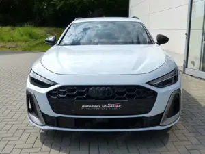 Audi A5 Avant TDI quattro S tronic edition one *LED* Bild 5