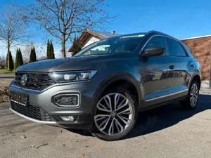 Volkswagen T-Roc Sport 4Motion / LEDER / NAVI / LED /