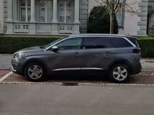 Peugeot 5008 Bild 3