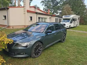 Skoda Superb Combi 2.0 TSI 4x4 DSG Sportline Bild 3