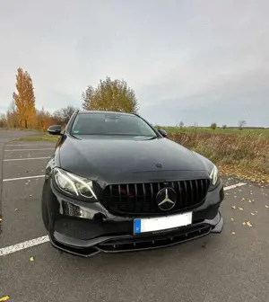 Mercedes-Benz E 220 d T 9G-TRONIC Panorama, Night-paket, Comand