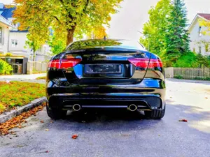 Jaguar XE XE P250 Aut. R-Dynamic SE Bild 5