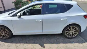 SEAT Leon Leon 2.0 TSI DSG OPF FR Bild 5