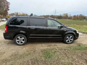 Chrysler Grand Voyager 2.8 CRD Automatik Limited Bild 4