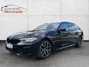BMW 540 i Touring xDrive M Sport ACC Panorama
