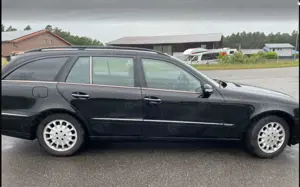 Mercedes-Benz E 220 T CDI Automatik Elegance DPF Bild 4