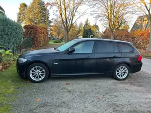 BMW 320 320d xDrive DPF Touring Aut.