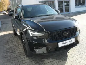 Volvo XC40 B3 Plus Black Edition | 360° | Panor. Bild 4