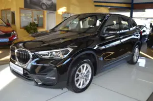 BMW X1 xDrive 18 d Advantage AUTOMATIK / XENON / PDC