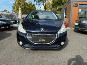 Peugeot 208 Bild 2