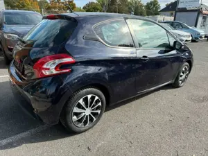 Peugeot 208 Bild 4