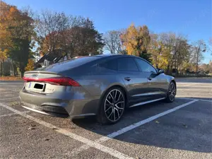 Audi A7 Sportback 55 TFSI Quattro S-Line Matrix 21“ Bild 5